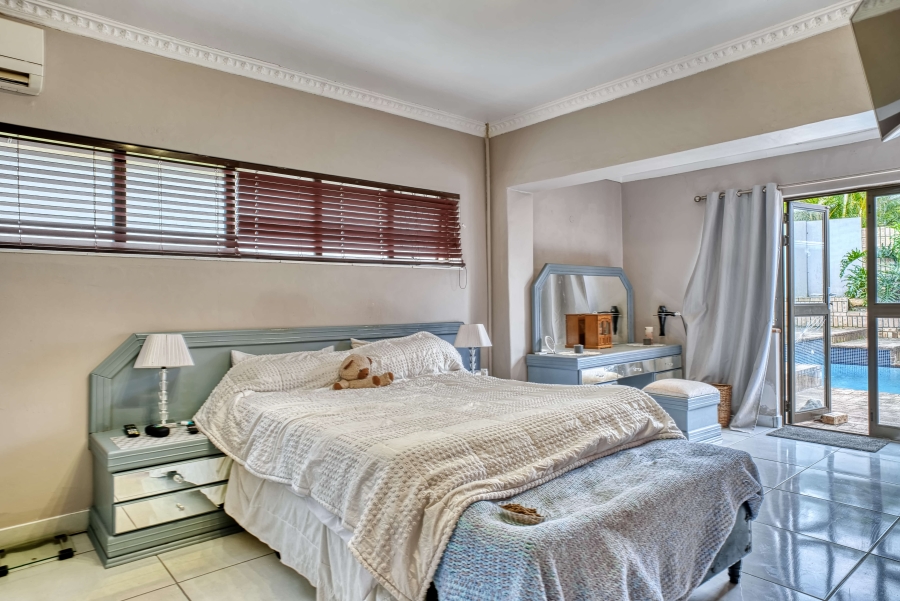 4 Bedroom Property for Sale in Lovemore Heights Estate Eastern Cape